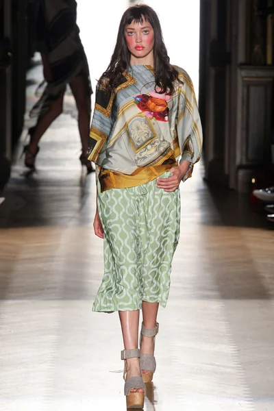 Look 42